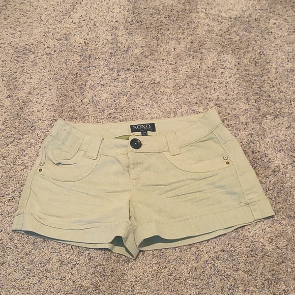 XOXO shorts: Size 5/6 - Picture 1 of 4
